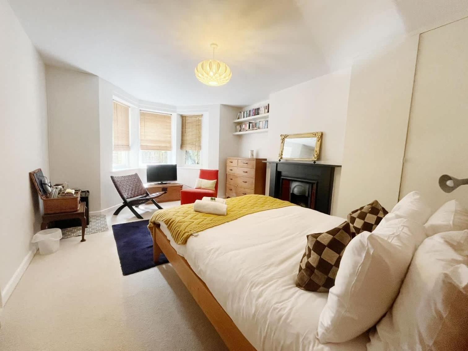 Unique & Homely Suite With Own Access Bristol Eksteriør billede
